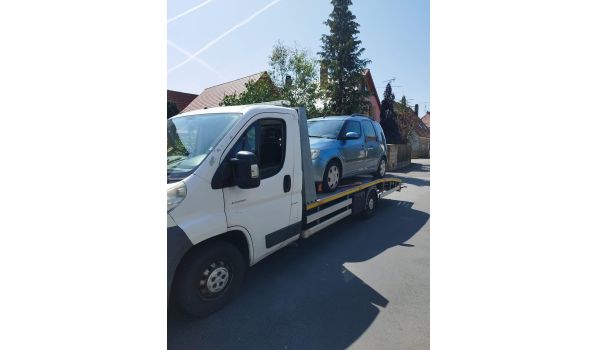 In Monster, 2681 – Pannenhilfe für Pkw. Effizienter Abschleppdienst für Autofahrer in der Nähe der Straßen N213, N211.