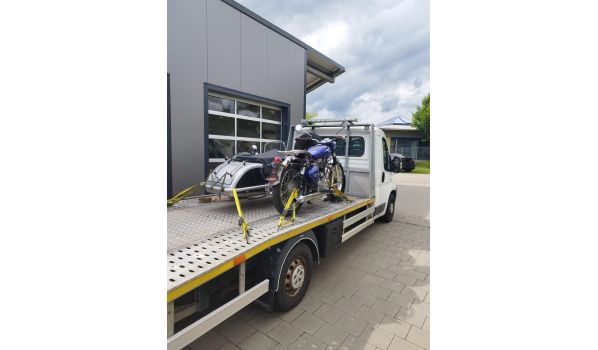 Kampene, 8041 – Pagalba sugedus automobiliui. Efektyvi vilkimo paslauga vairuotojams šalia kelių N35, N337, N337a.