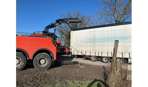 Truck towing service in Ensival, 4801 near the A27 motorway. Fast assistance with breakdowns on an important route.