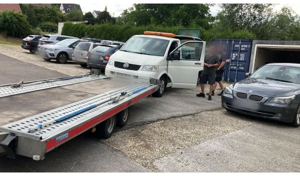 Lengvųjų automobilių evakuacija Kozy, 43-340. Efektyvi techninė pagalba vairuotojams prie kelių S1, S52, E75.