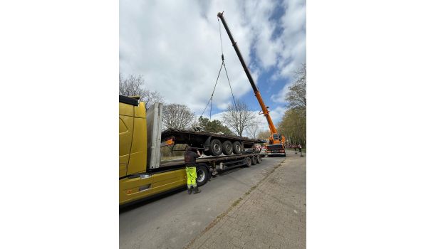 Truck towing service in Wiśniew, 08-110 near motorways S2, E30. Fast assistance with breakdowns on an important route.