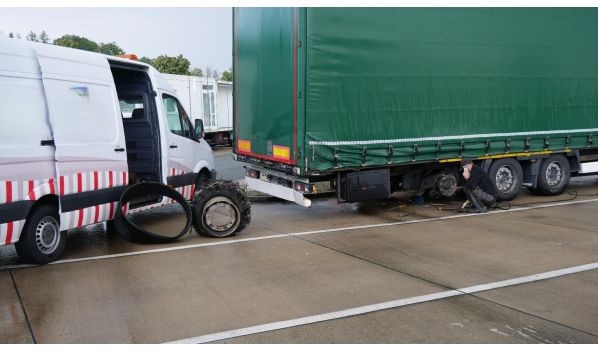 66-470 Kostrzyn nad Odrą, mobile tire service for a trailer with size 385/55 R22.5 