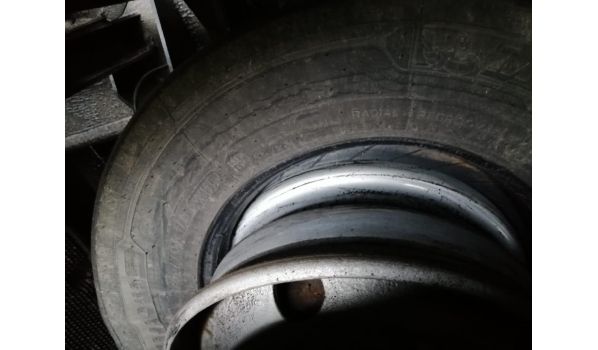 05-091 Nowy Dwór Mazowiecki, truck tire change with size 315/60 R22.5 