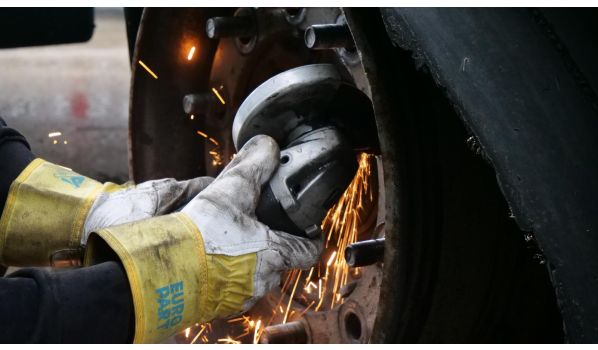 45711 Дателн, замена шины грузовика размером 385/65 R22.5 