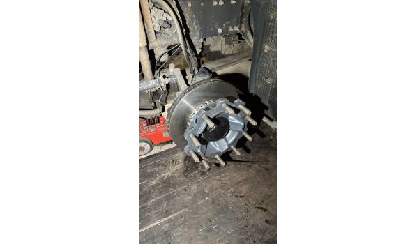 33142 Büren, serviciu mobil anvelope cu reparații minore după pană 