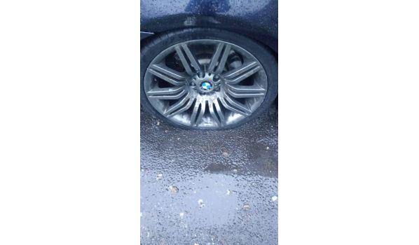 41363 Jüchen, mobiler Reifenwechsel nach Luftverlust auf dem Parkplatz