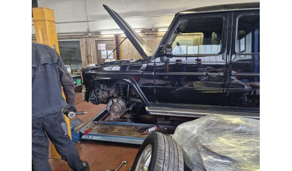 73061 Ebersbach an der Fils, serviciu mobil anvelope pentru SUV Mercedes 