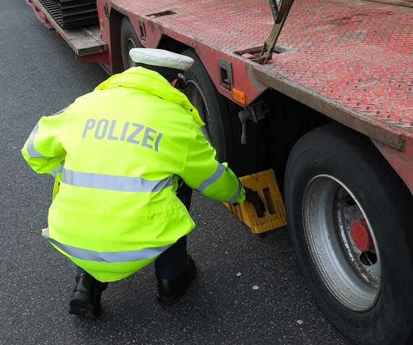 Support during truck inspections by police, customs or BAG in Germany