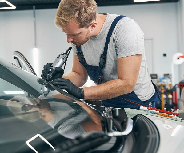 Înlocuirea parbrizului autoturismelor în Germania