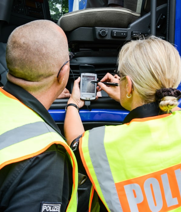 police halt awhelp24