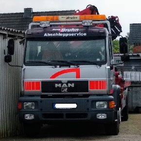 Autohaus Hans Bruhn (Steinbergkirche)