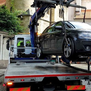 Abschleppdienst Berlin Schwalbe (Berlin)